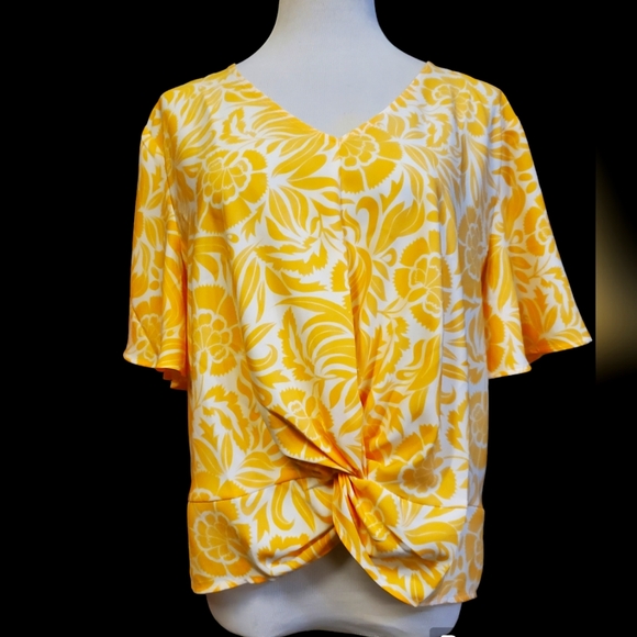 LOFT Tops - LOFT Womens Size XL Yellow Floral Blouse